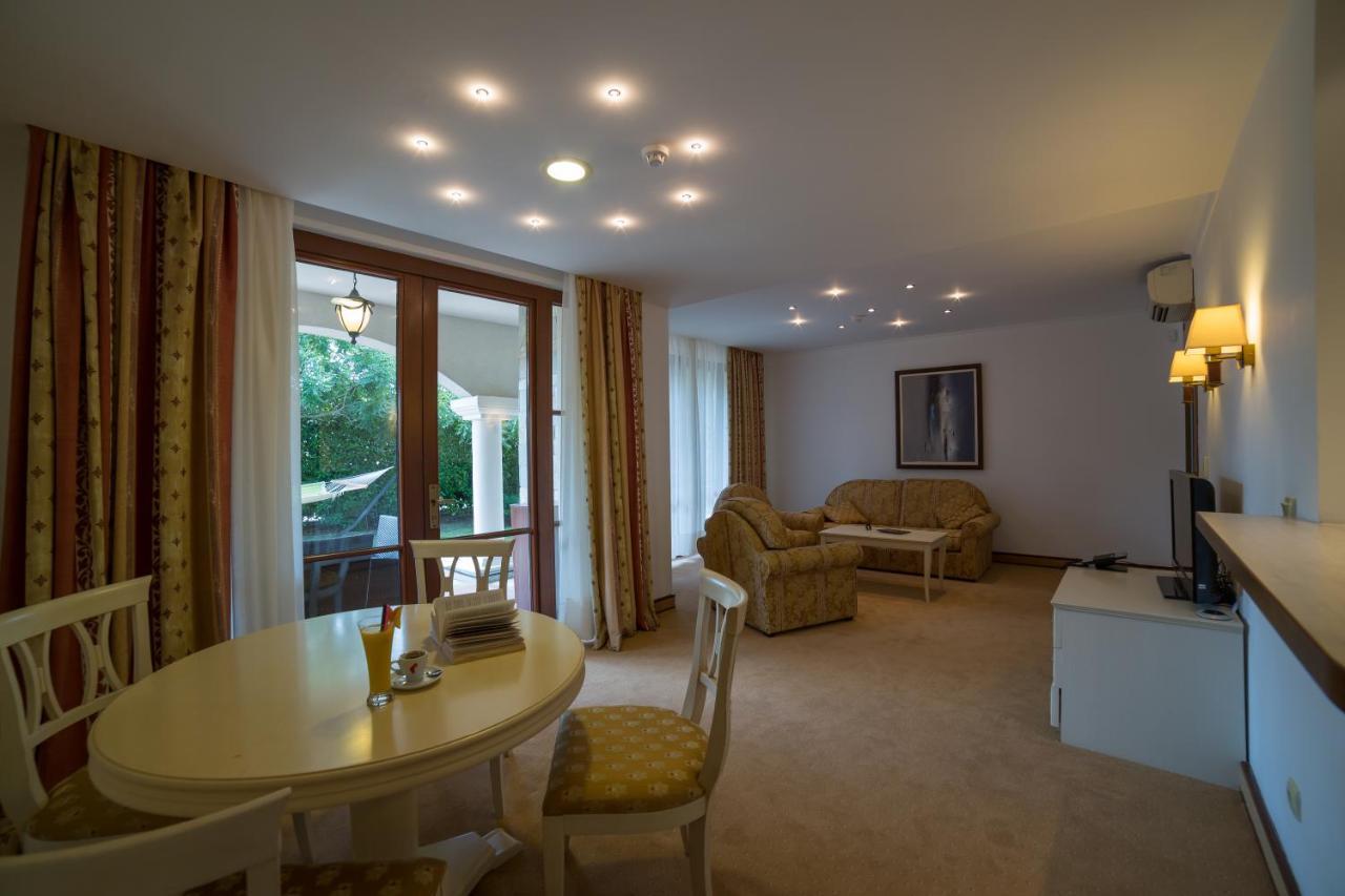 Helena Vip Villas And Suites Σάνι Μπιτς Εξωτερικό φωτογραφία