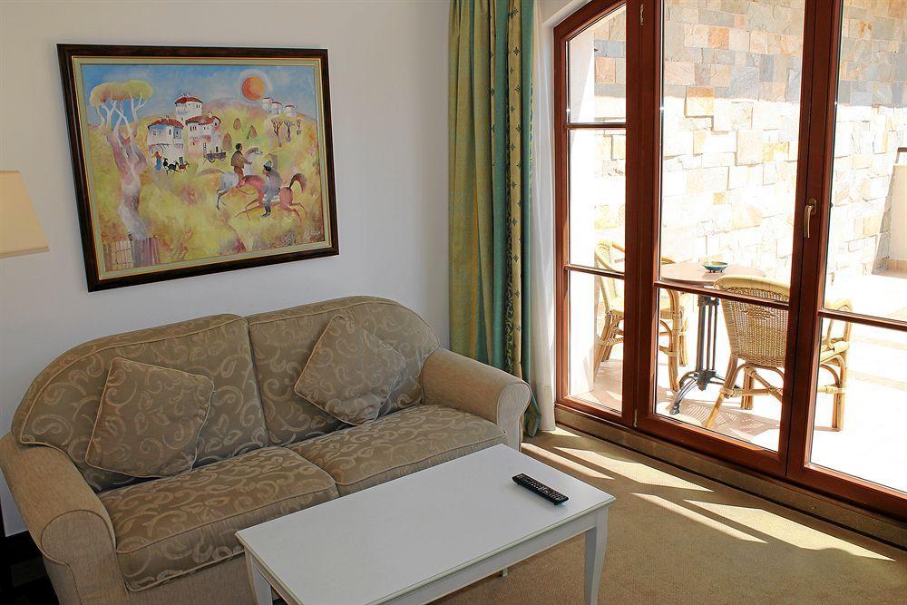 Helena Vip Villas And Suites Σάνι Μπιτς Εξωτερικό φωτογραφία
