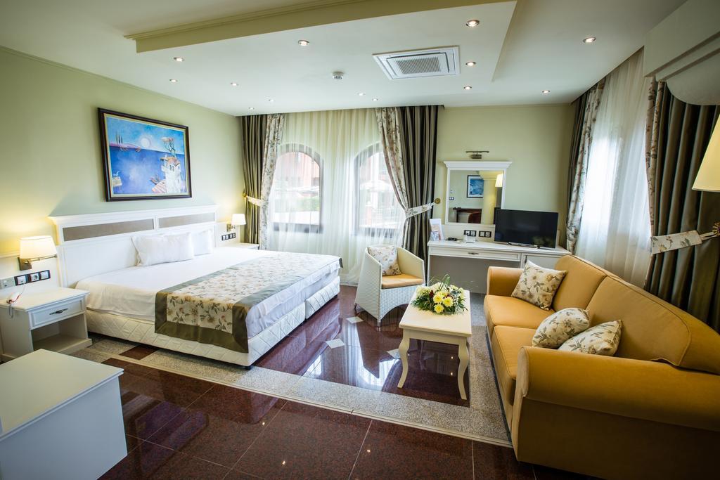 Helena Vip Villas And Suites Σάνι Μπιτς Εξωτερικό φωτογραφία